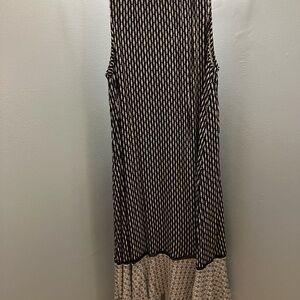 Simply Vera Vera Wang Black and White Sleeveless Maxi Dress